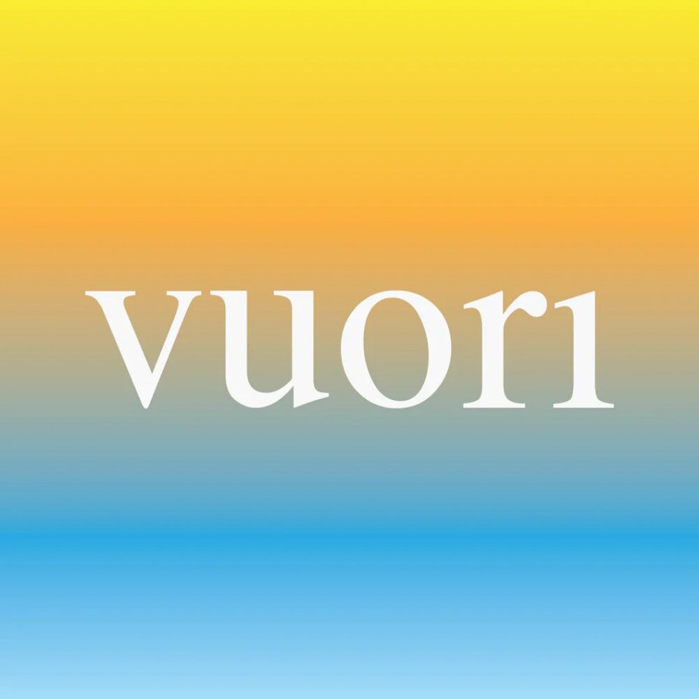 Vuori Grey Camo Performance Joggers W/ Minor Hole Flaw Medium